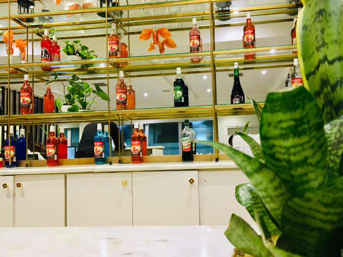 Food & Drinks 5, Summerset Continental Hotel Usuma , Bwari