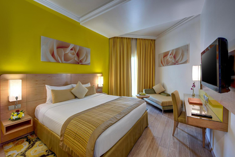Bedroom 2, Al Khoory Executive Hotel, Al Wasl, Dubai