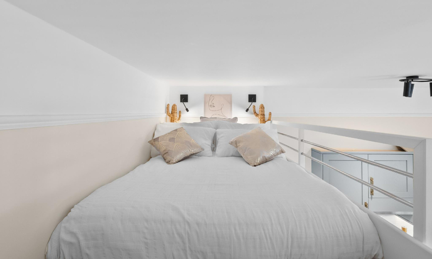 Bedroom, VICHY - The Hampstead Star | Prime Location, London