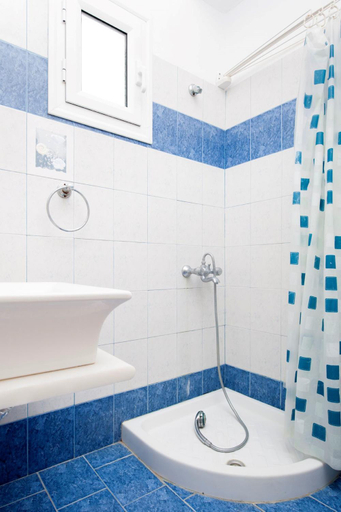 Bathroom 3, Dimitris Rooms, South Aegean