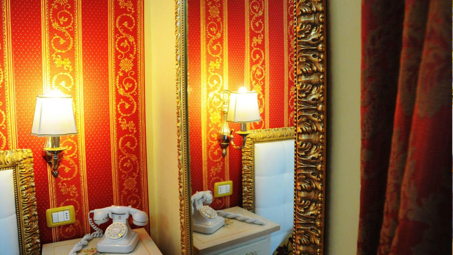 Others 5, B&B Domenico Florio Palace, Catania