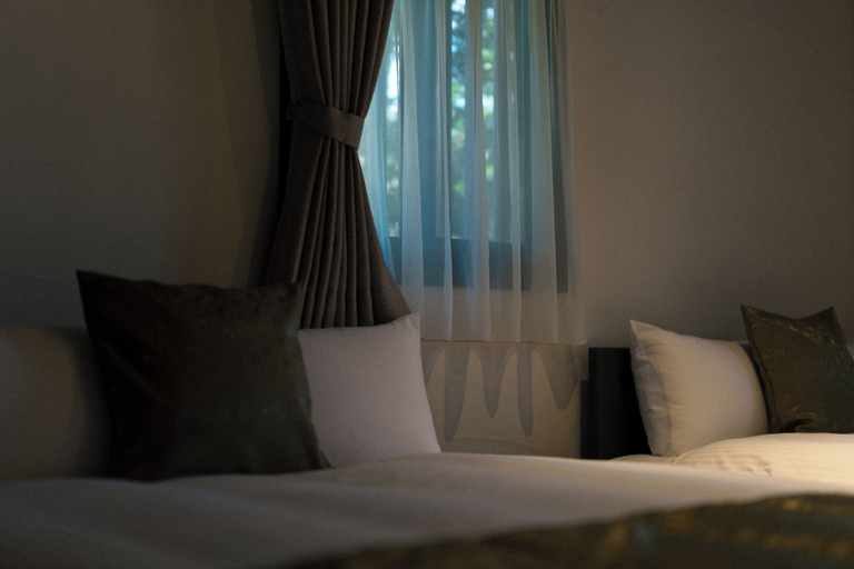 Bedroom 3, miyabi, Yufu
