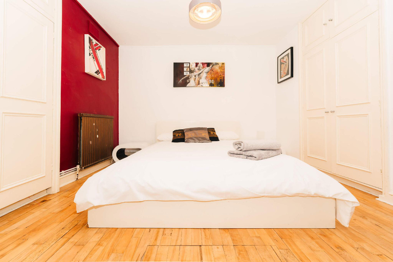 Bedroom 2, 2 Bed Portobello Rd - moments from Tube!, London