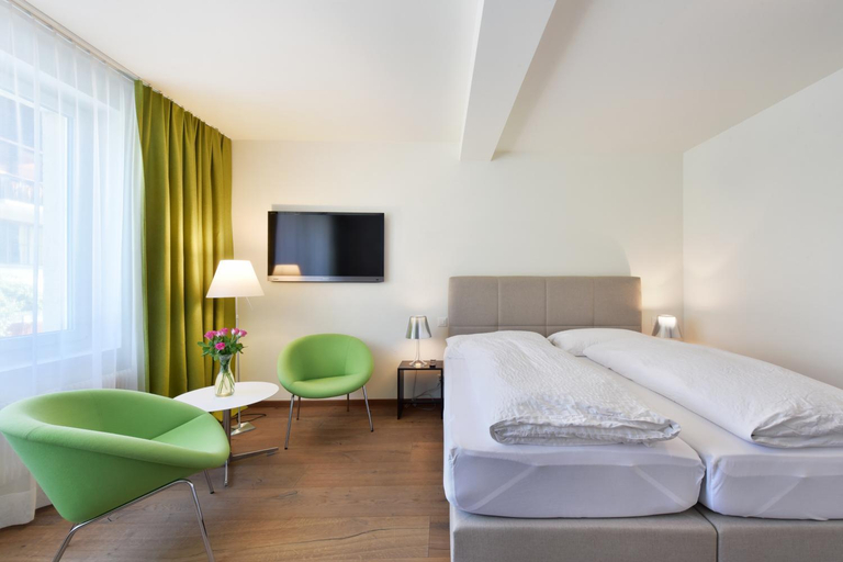 Bedroom 3, Hotel Sternen, Obersimmental