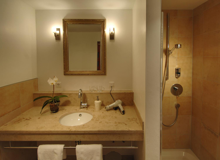 Bathroom 5, Landgasthof zum Muller, Passau
