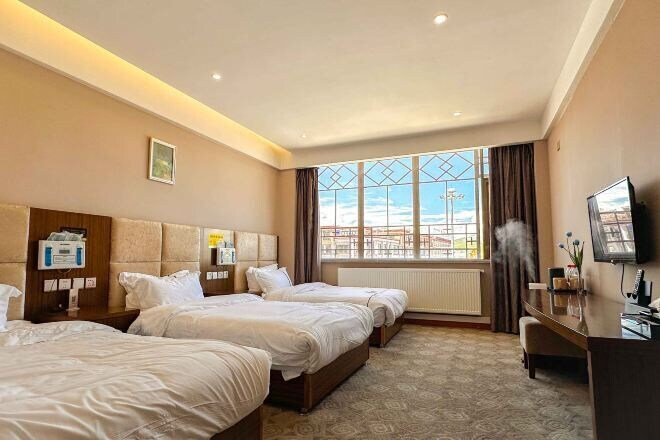 Bedroom, Crown Boutique Hotel, Garzê Tibetan