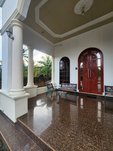 Exterior & Views 5, Hotel Boroko, North Bolaang Mongondow