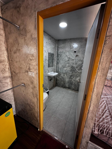 Bathroom 3, Nadohn-Homestay Bungalows , Klaeng