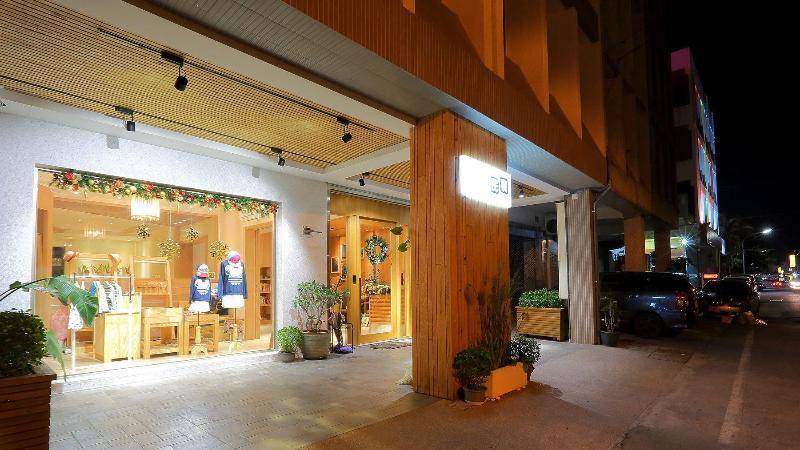 Exterior & Views 1, 100m from the Station Homestay | Elevator with Parking Lot, Hualien