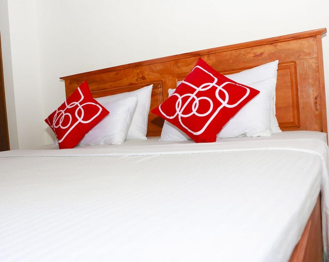 Bedroom 2, Darshani Hikka Villa, Hikkaduwa