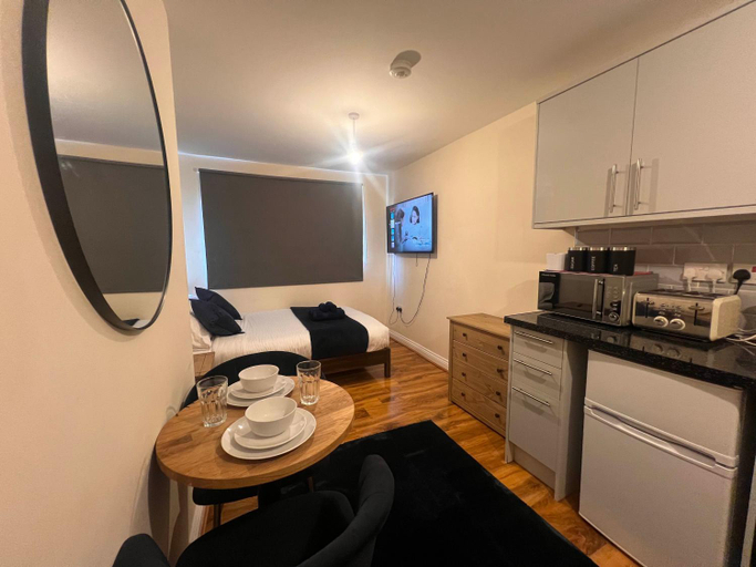 Others 3, Haven Homes - Central Luton Studio Apartments, Luton