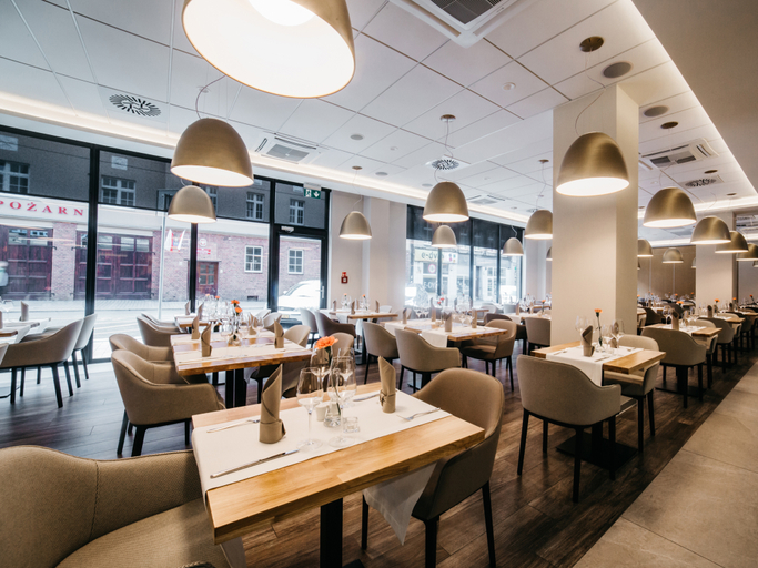 Food & Drinks 5, Q Hotel Plus Katowice, Będzin
