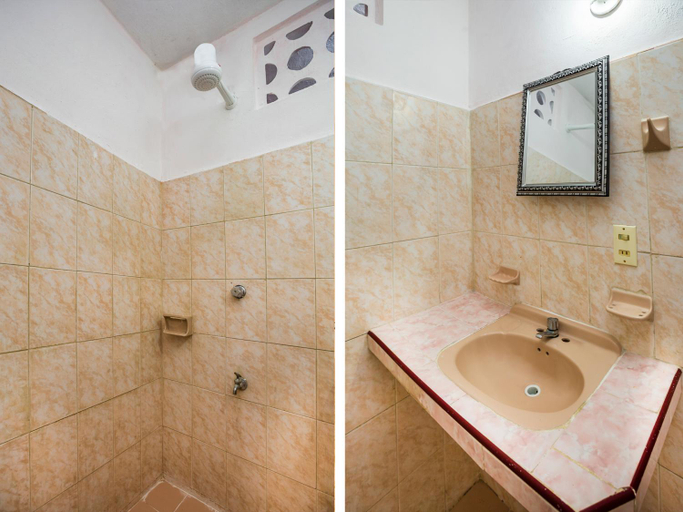 Bathroom 4, Casa Cuevas & Amaro, Mérida