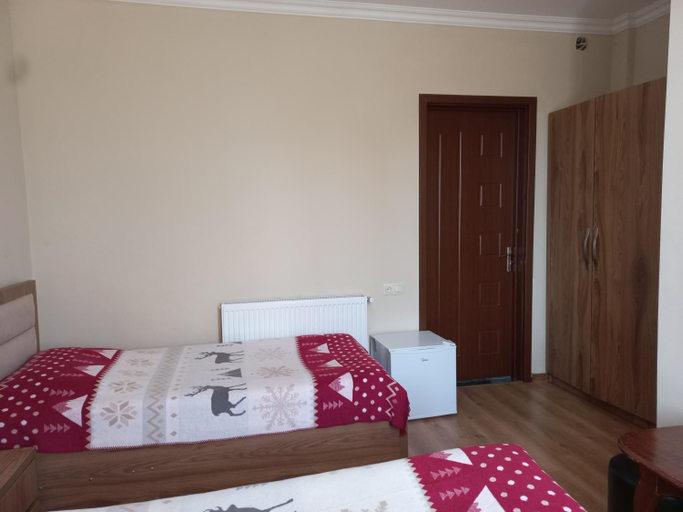 Others 4, Mate's GUEST HOUSE, Kobuleti