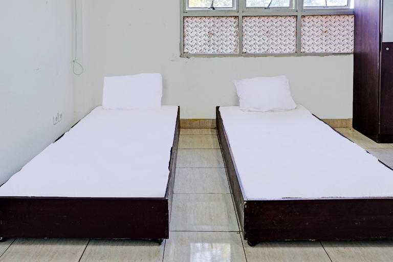 Bedroom, SPOT ON 92374 Penginapan Rusunawa, Malang