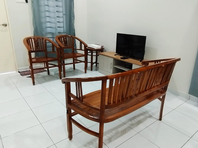 Others 1, Mukmin 2 Stay, Alor Gajah