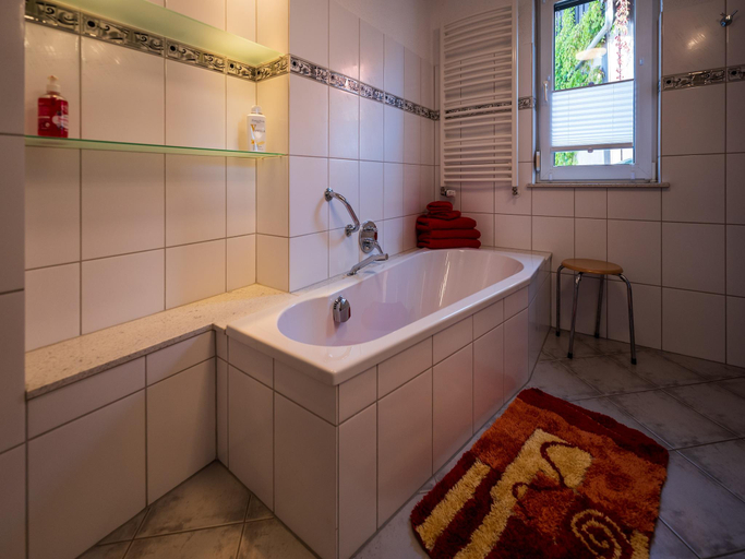 Bathroom 3, Schone Ferienwohnung in Veckenstedt, Harz