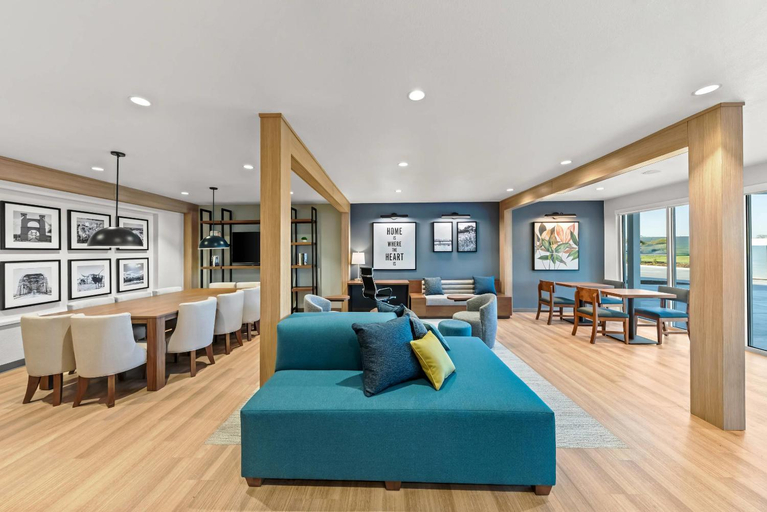 Public Area 4, Everhome Suites Waco by Choice Hotels, McLennan