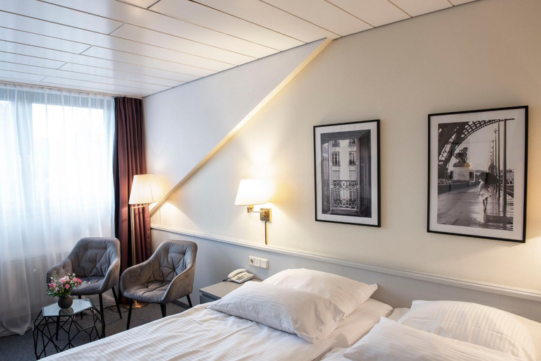 Bedroom 3, Hotel Alte Post, Krefeld