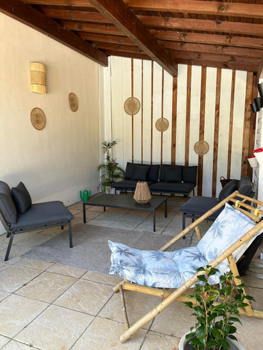 Others 5, Hotel Cote et Lac, Landes