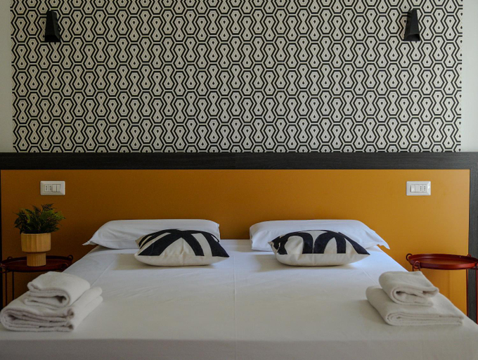 Others 3, FEEL - Mille Suites, Bergamo