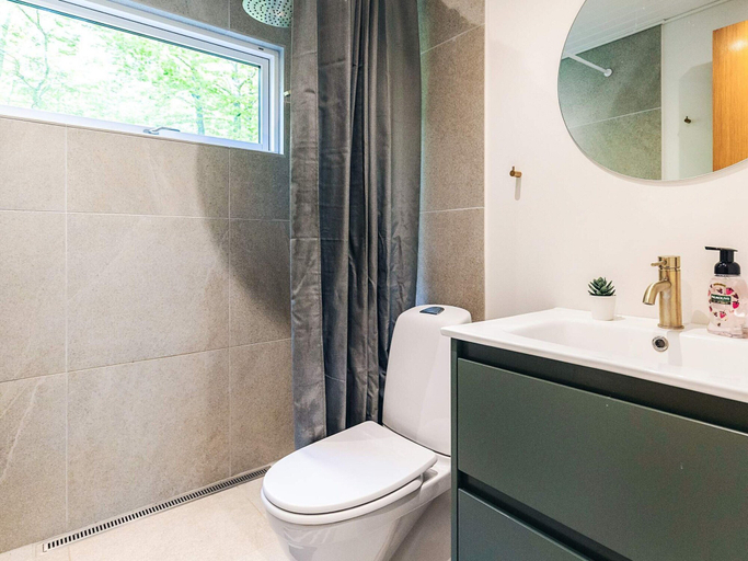 Bathroom, Tranquil Oasis With Sauna and Whirlpool-by Traum, Mariagerfjord