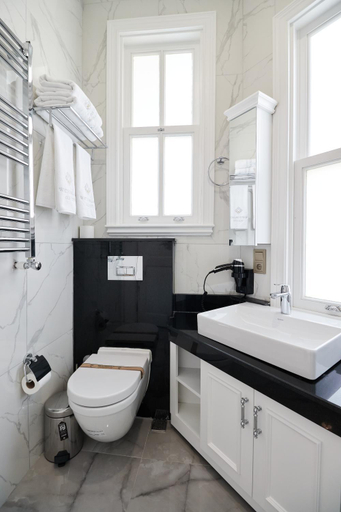 Bathroom 5, White Palace Old City Boutique Hotel, Fatih