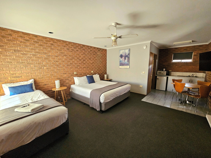 Bedroom 9