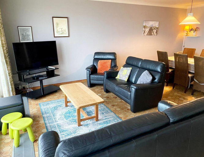 Others 5, Apartment in Nieuwpoort With sea Beach, West-Vlaanderen