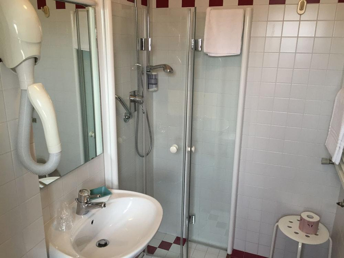Bathroom 4, Alla Città di Trieste, Gorizia