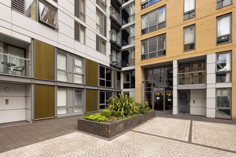 Exterior & Views, Modern 1 bed flat in Greenwich, London