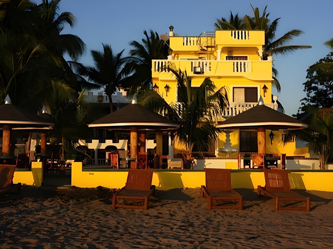 Others 4, White Castle Hotel and Resort, Lian