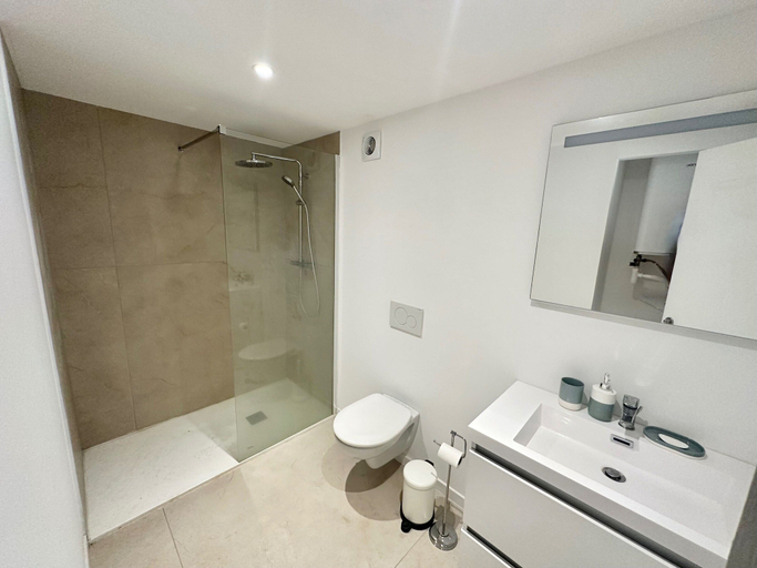 Bathroom, Magnificent Apartment -1br-2p- Centre Saint-tropez, Var