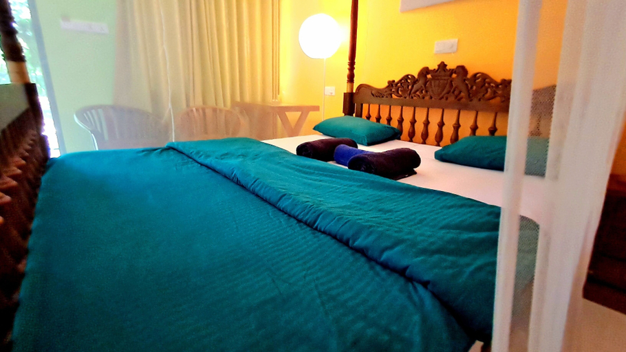 Bedroom 2, Jaga Bay Resort, Weligama