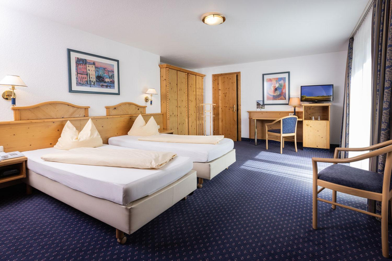 Bedroom 3, Allgauer Bergbad, Oberallgäu