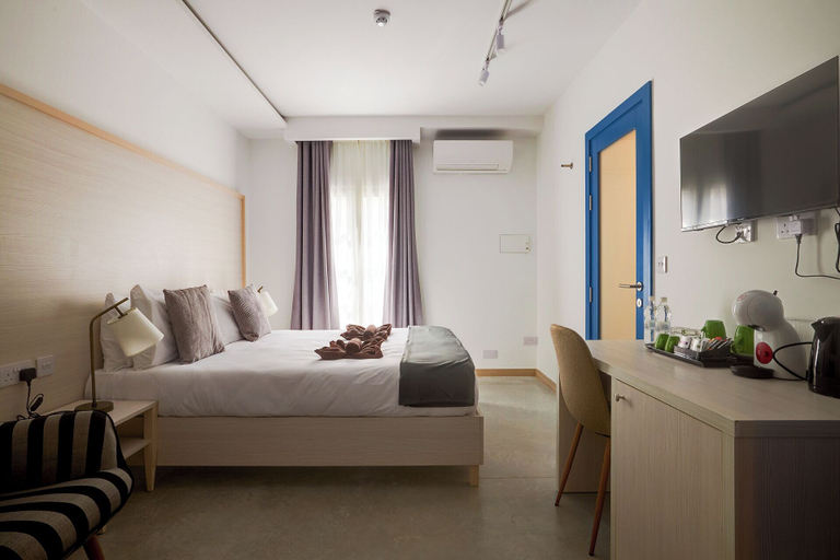 Bedroom 3, Kirxa Rooms and Suites, St Julian's