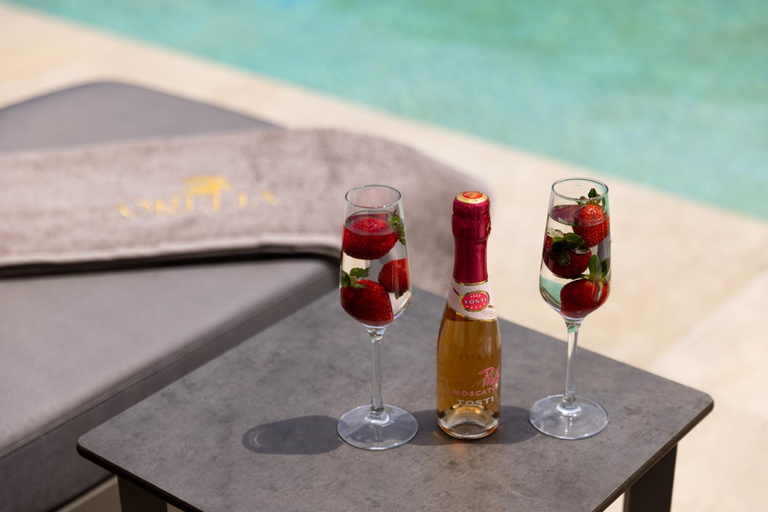 Food & Drinks 3, Orelia Luxury Villas, South Aegean