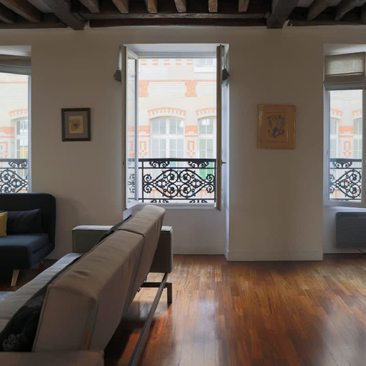 Room 5, Secret Saintonge I Peaceful 2-brt in the Marais, Paris