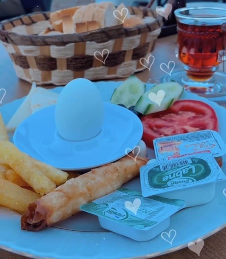 Food & Drinks 3, Kum Motel, Marmara