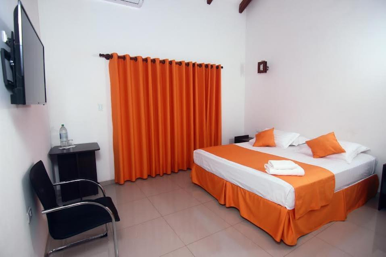 Bedroom 2, Hotel Tierra Linda, José Miguel de Velasco