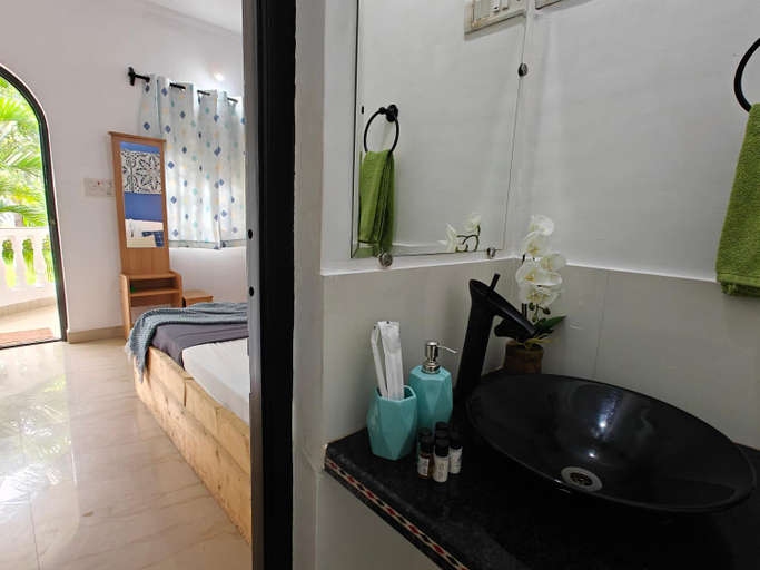 Bathroom 3, SOLS Backyard, North Goa