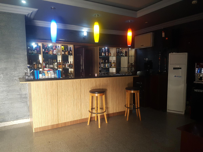 Food & Drinks 5, Zeina Suites Abuja, AbujaMun