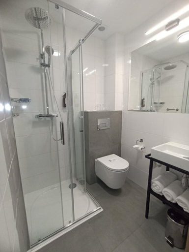 Bathroom 3, Hotel Pietrak, Wągrowiec