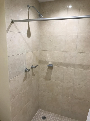 Bathroom 5, Hotel Del Viajero, Carmen