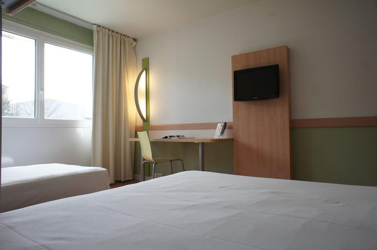 Bedroom 2, ibis budget Angoulême Nord, Charente