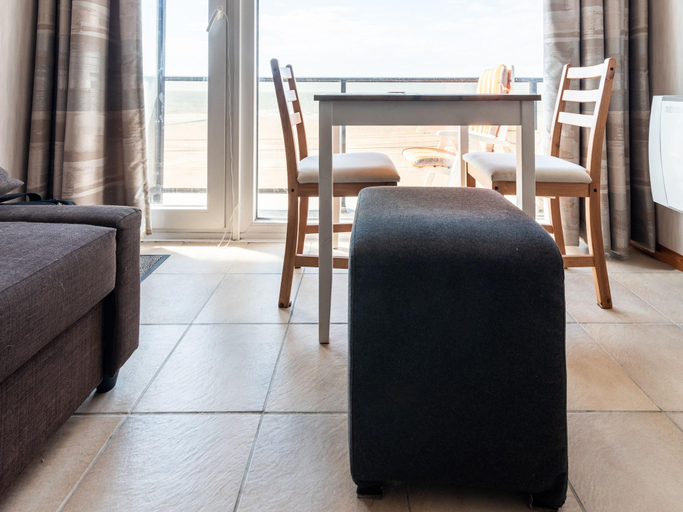 Others 5, Studio in Ostend with Stunning Sea Views, West-Vlaanderen