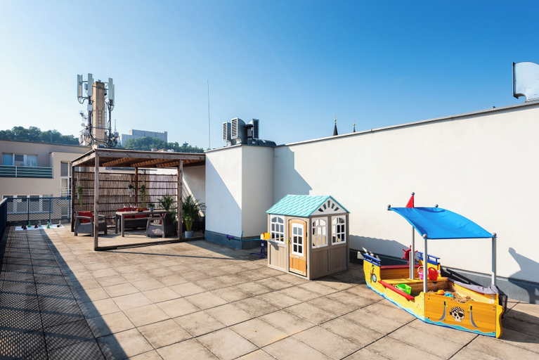 Exterior & Views 2, Apart loft hotel in Karlin, Praha 7