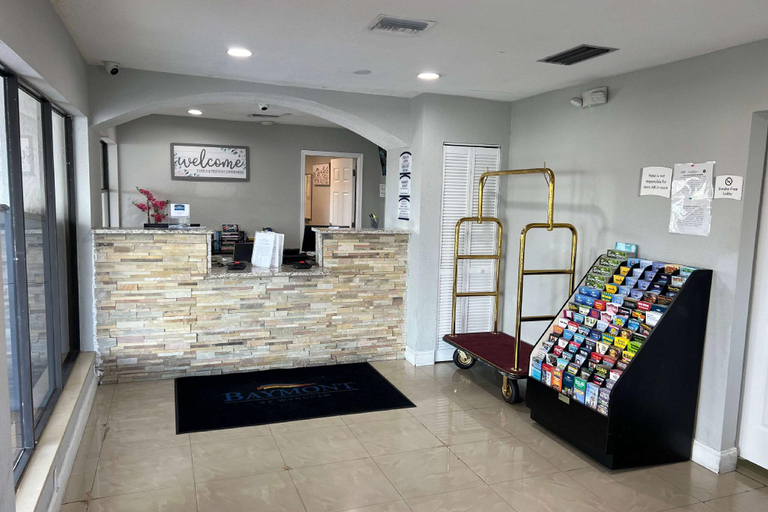 Public Area 2, Baymont by Wyndham Orlando Downtown, Orange