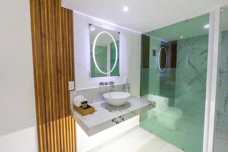 Bathroom 3, HOTEL FOREST, Huauchinango