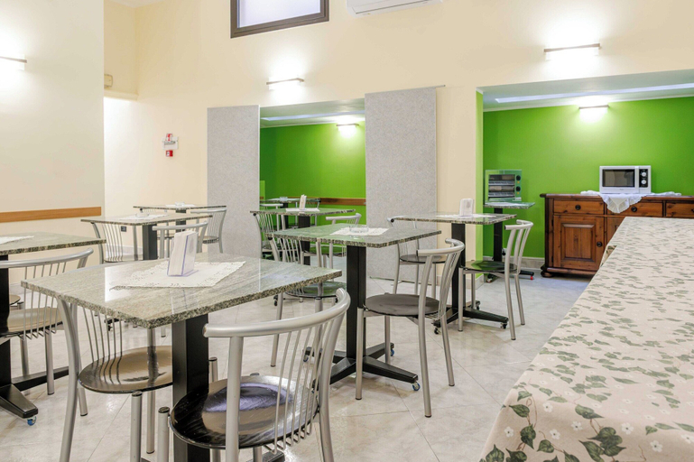 Dining 5, Hotel Serenity in Ventimiglia, Imperia